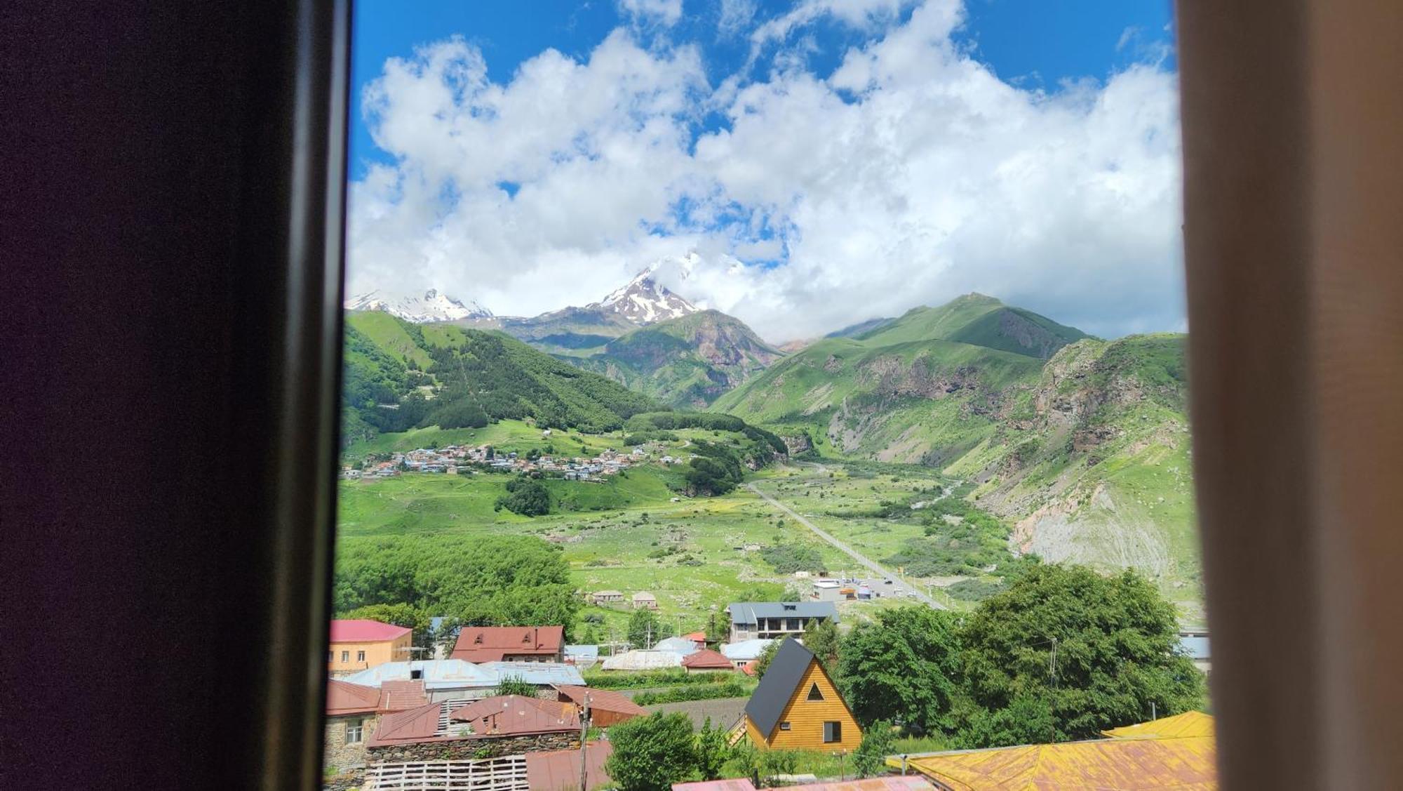 Hotel Toliketi Kazbegi Rom bilde
