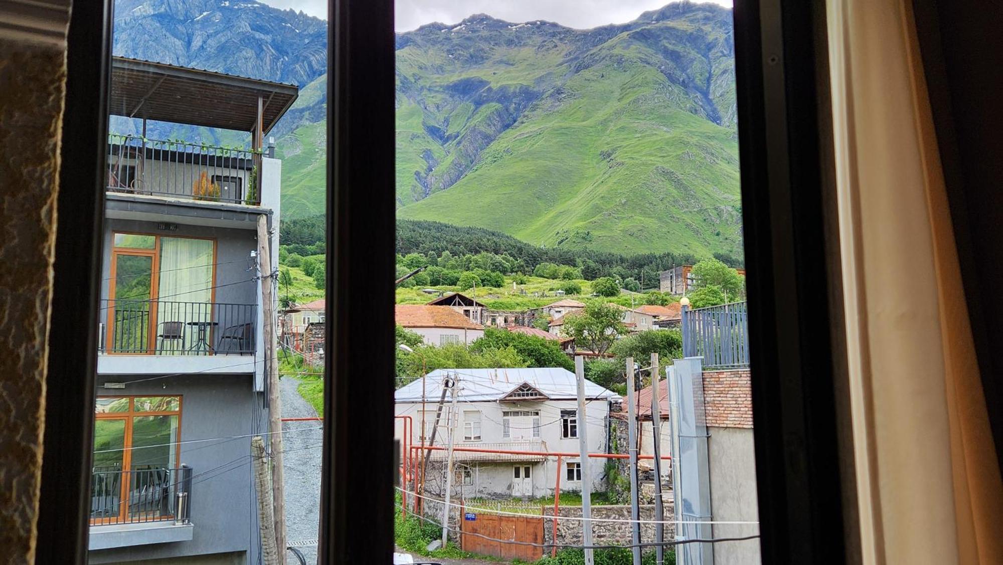 Hotel Toliketi Kazbegi Rom bilde