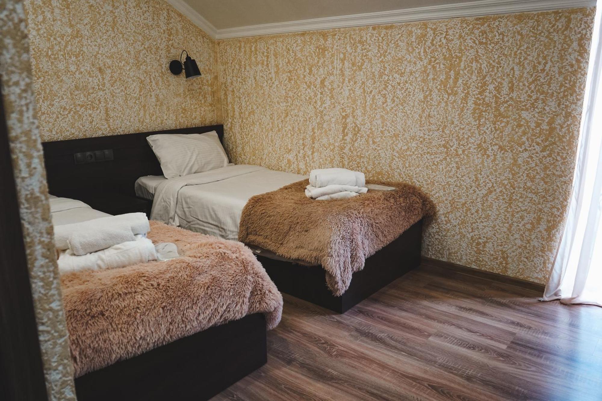 Hotel Toliketi Kazbegi Eksteriør bilde