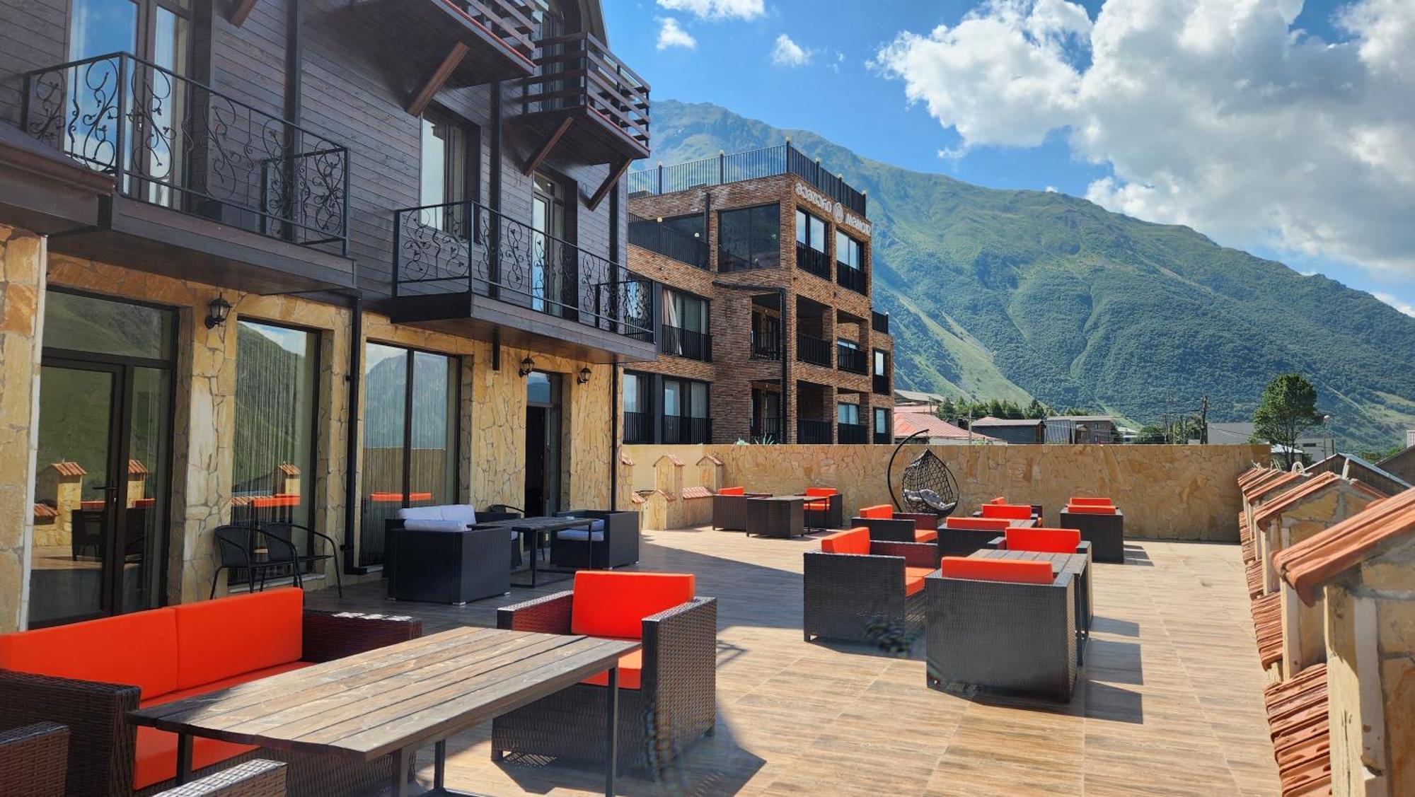 Hotel Toliketi Kazbegi Eksteriør bilde