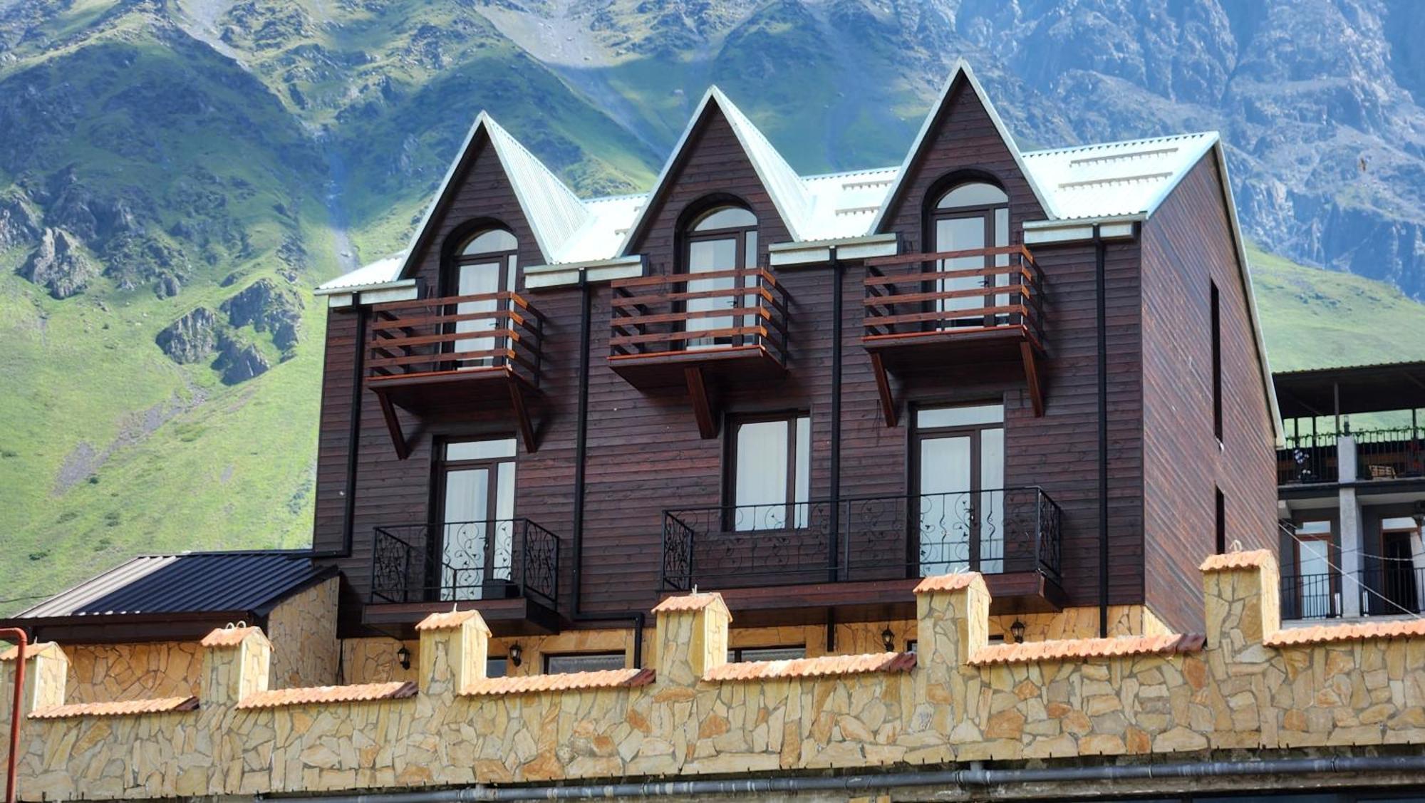 Hotel Toliketi Kazbegi Eksteriør bilde
