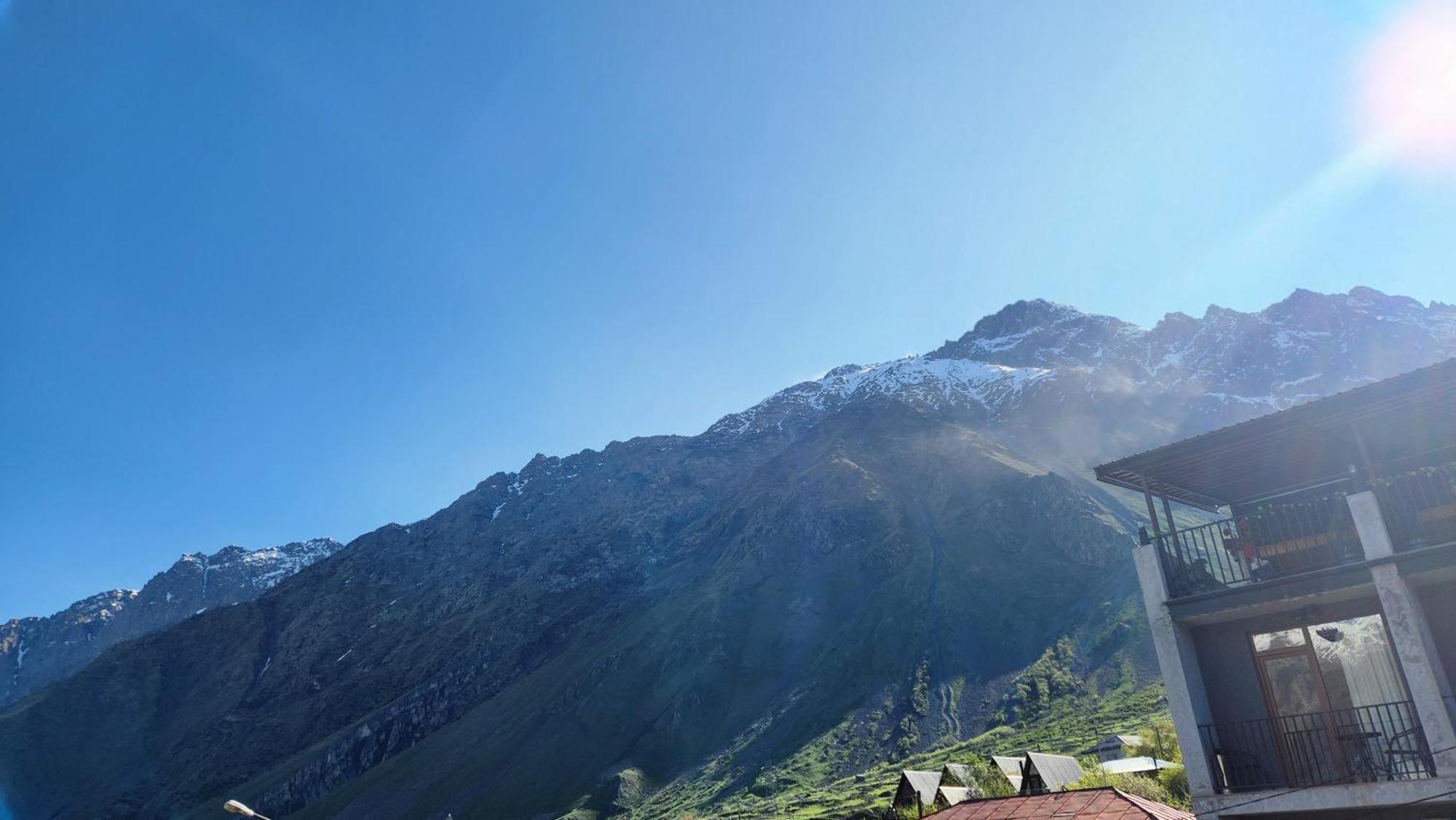 Hotel Toliketi Kazbegi Rom bilde