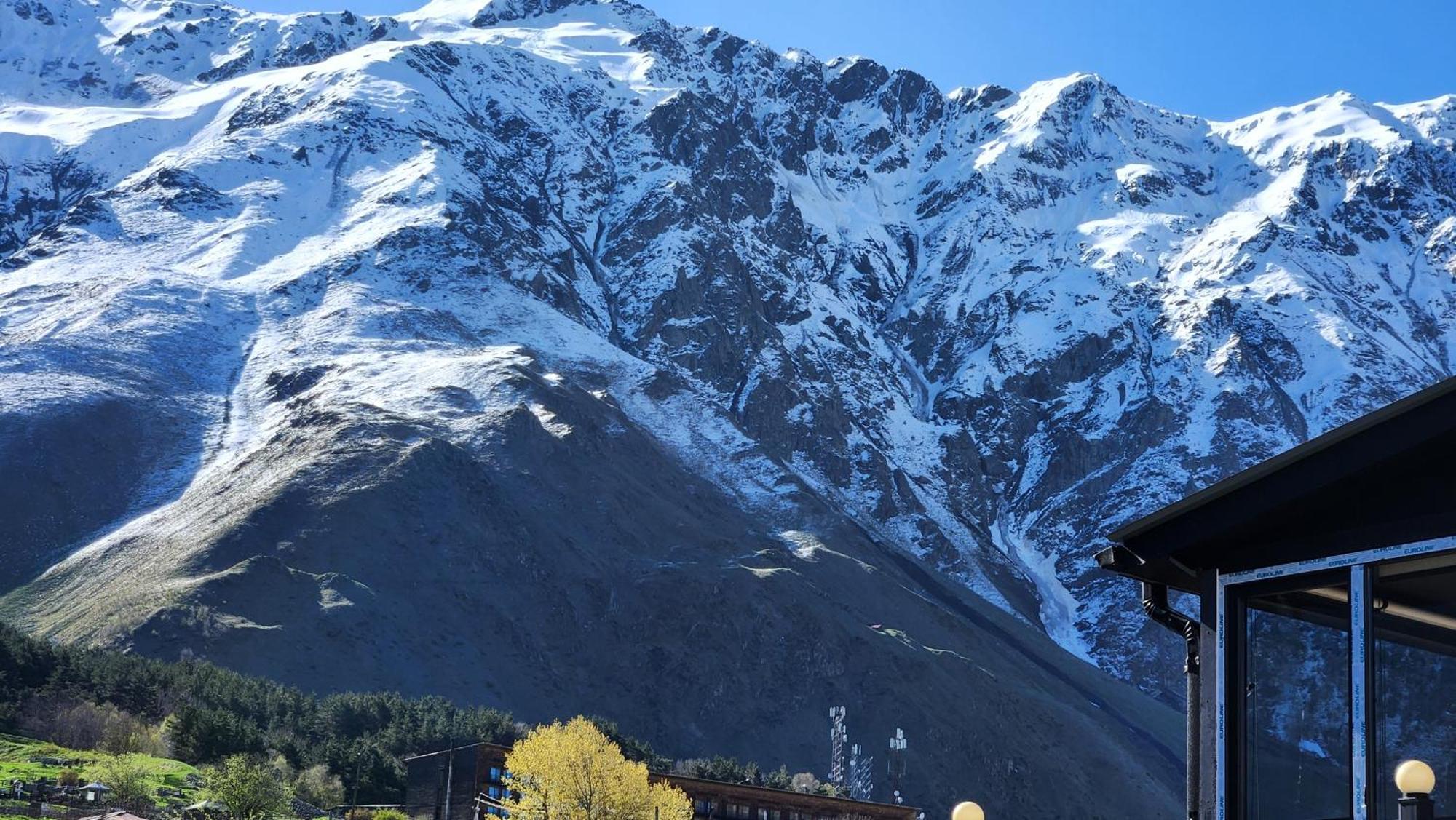 Hotel Toliketi Kazbegi Rom bilde