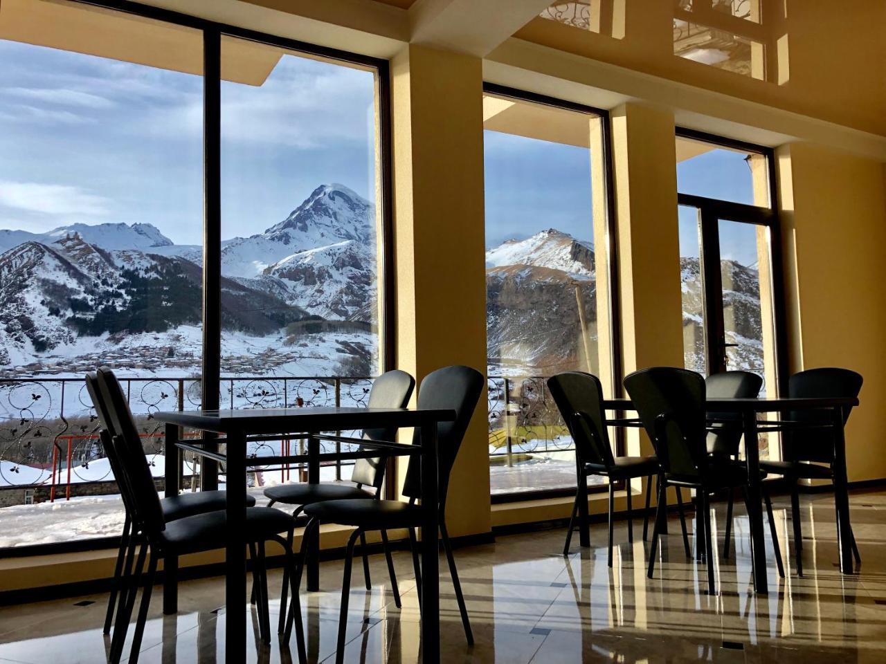 Hotel Toliketi Kazbegi Eksteriør bilde